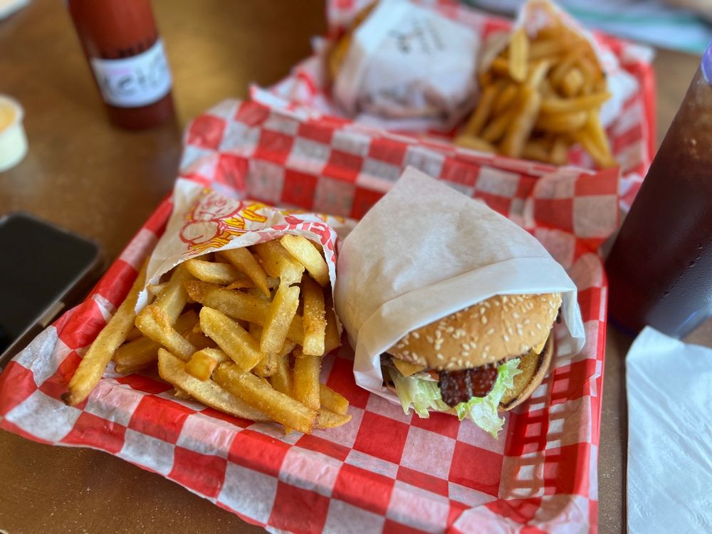 Tommy's Burger California Style