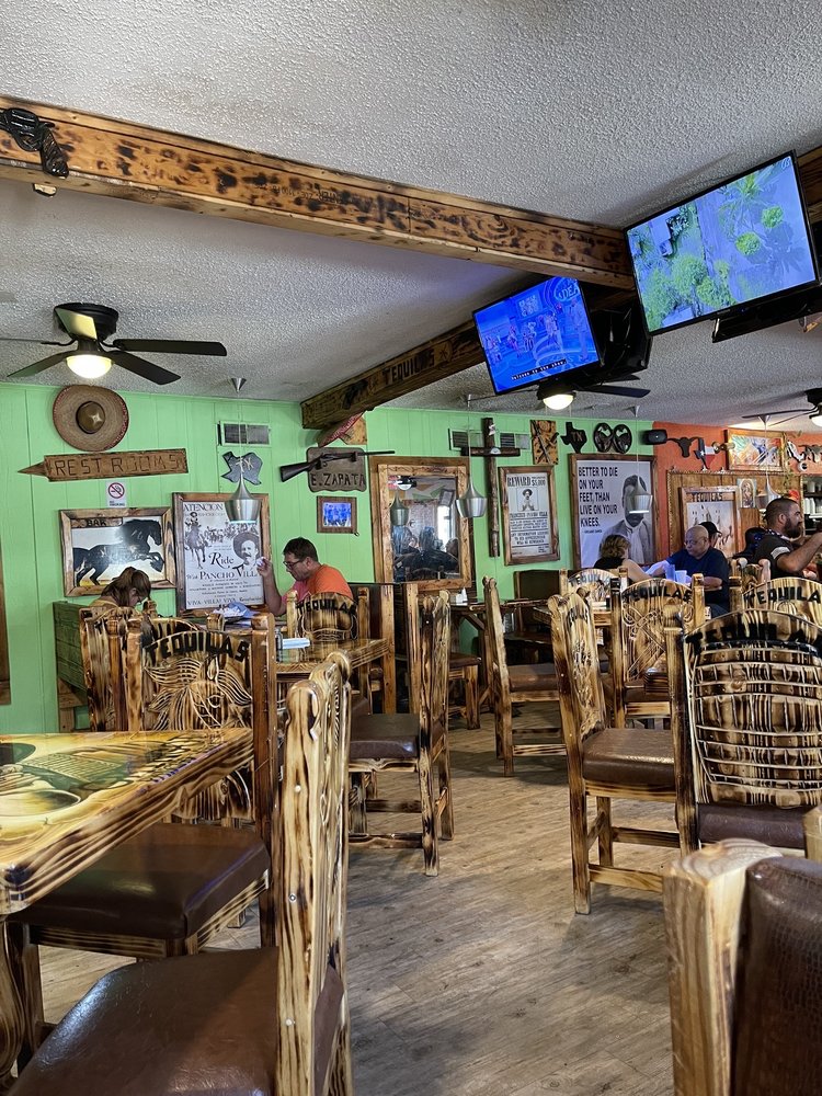 El Tequilas Mexican Restaurant