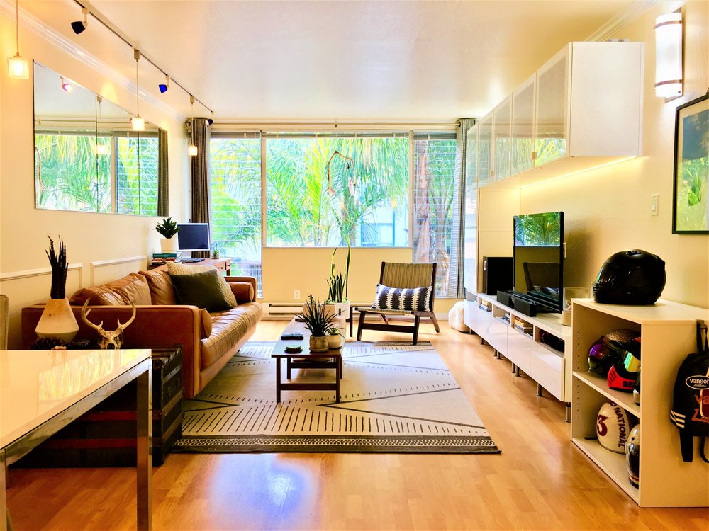Bel Aire Courtyard Apartments
