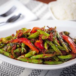 Thai Dishes Order Food Online 674 Photos 670 Reviews Photo Of Thai Dishes Manhattan Beach Ca United States Green Beans With
