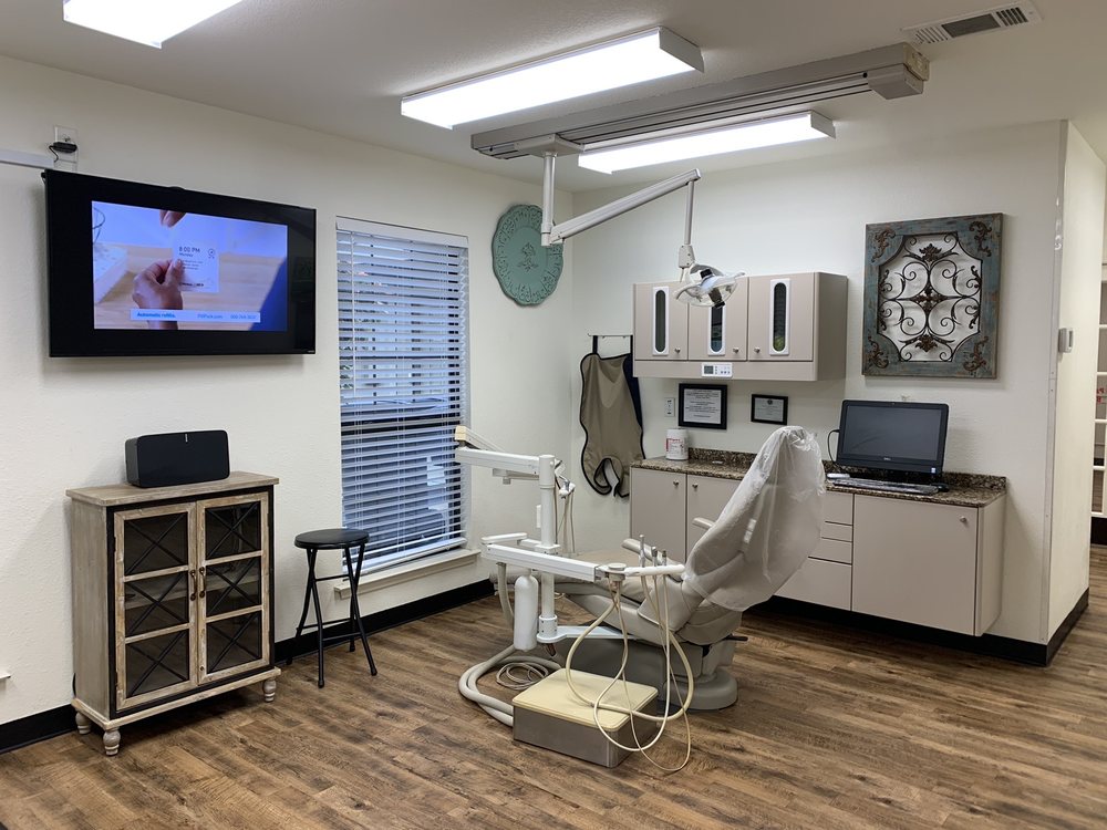 image of business Garrett Dental Clinic