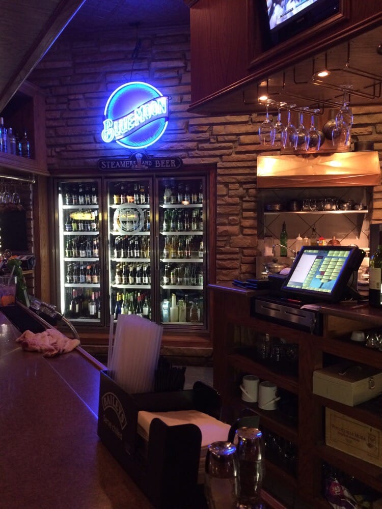 Steamers Stonewall Tavern 24 Photos & 38 Reviews Italian 10078