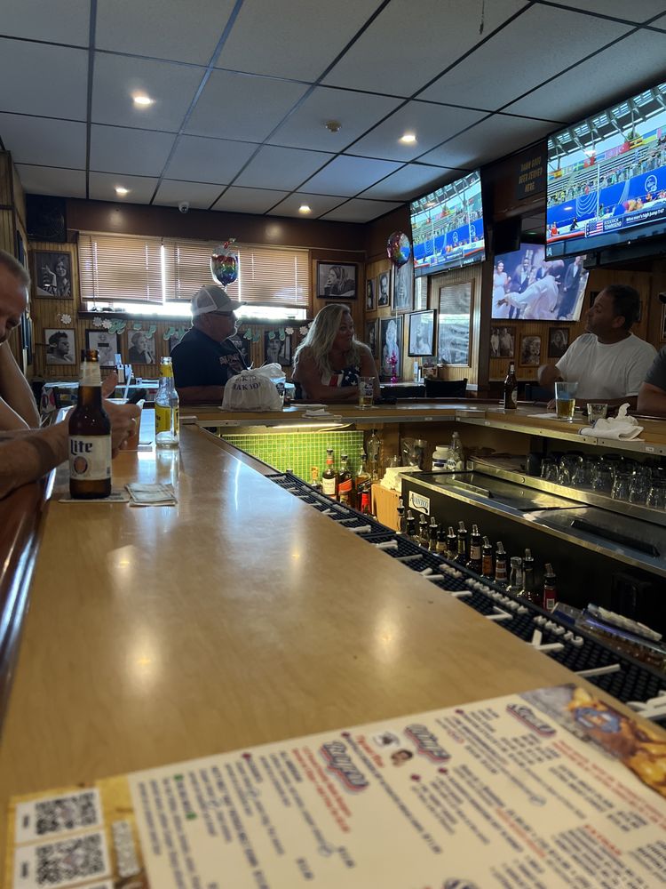 Gleasons Bar