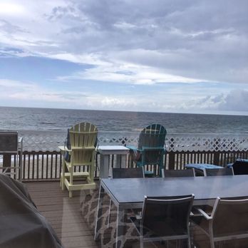 Beach Houses In Paradise 35 Photos Vacation Als 713 Se Photo Of Beach Houses In Paradise Stuart Fl United States Deck On