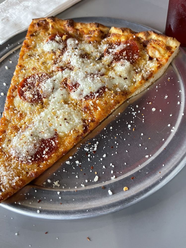 Luigis Italian Cafe