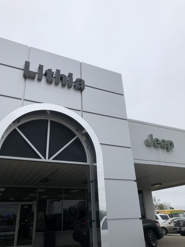 Lithia Chrysler Dodge Jeep Ram of Bryan College Station