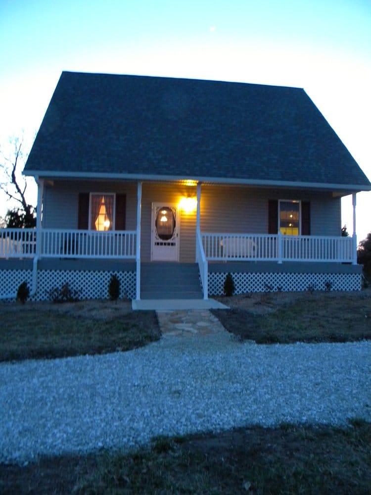 Lodge at Mark Twain Lake Bed & Breakfast 20884 Monroe County Rd 479