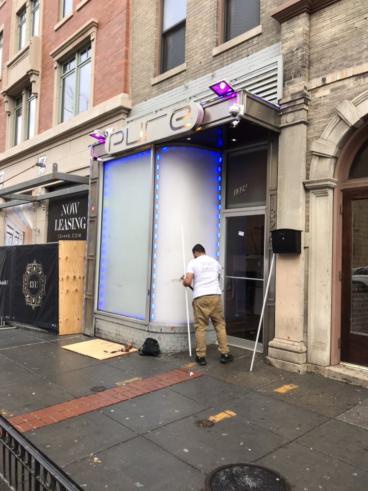 Metro Windows & Glass Repair