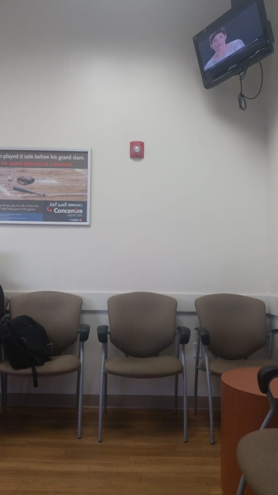 daycare oakland clean waiting area and 2 tvs sorta help yelp daycare oakland clean waiting area and 2 tvs sorta help yelp
