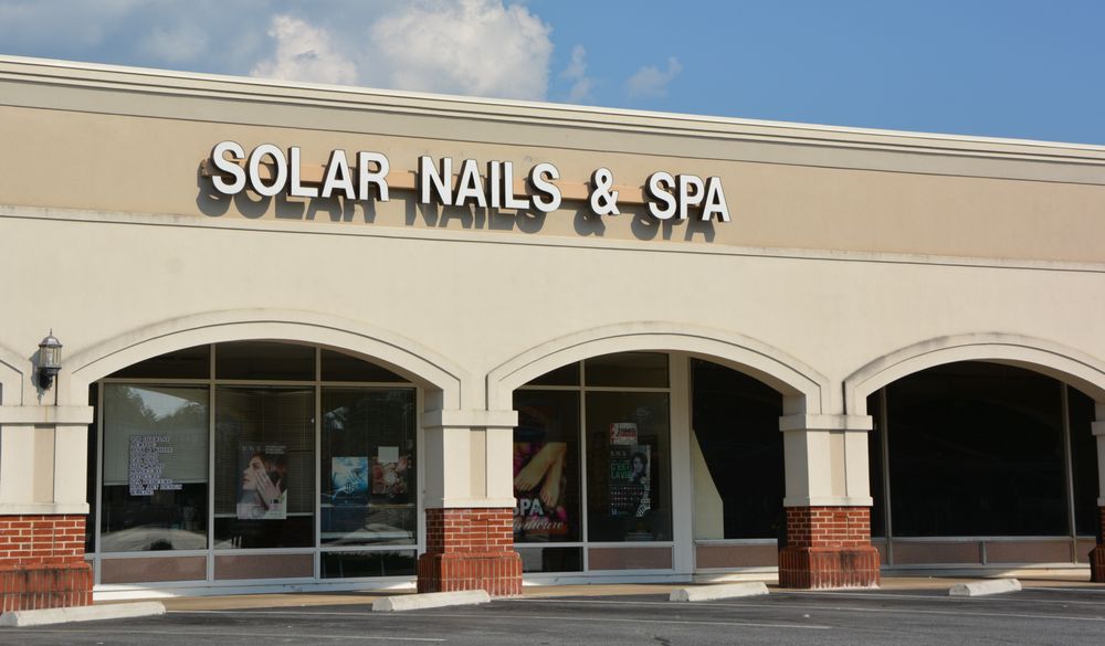 Solar Nails & Spa