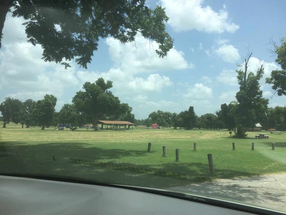 Little berville Park Parks 910 Water St, Manor, TX Phone