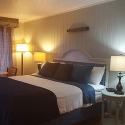 Sunrise Inn 18 Photos Hotels 211 Ky Hwy 36 W Williamstown Photo Of Sunrise Inn Williamstown Ky United States King Suite