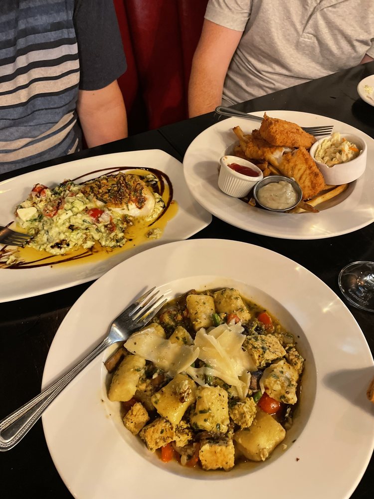 Tap & Vine Stonecrest