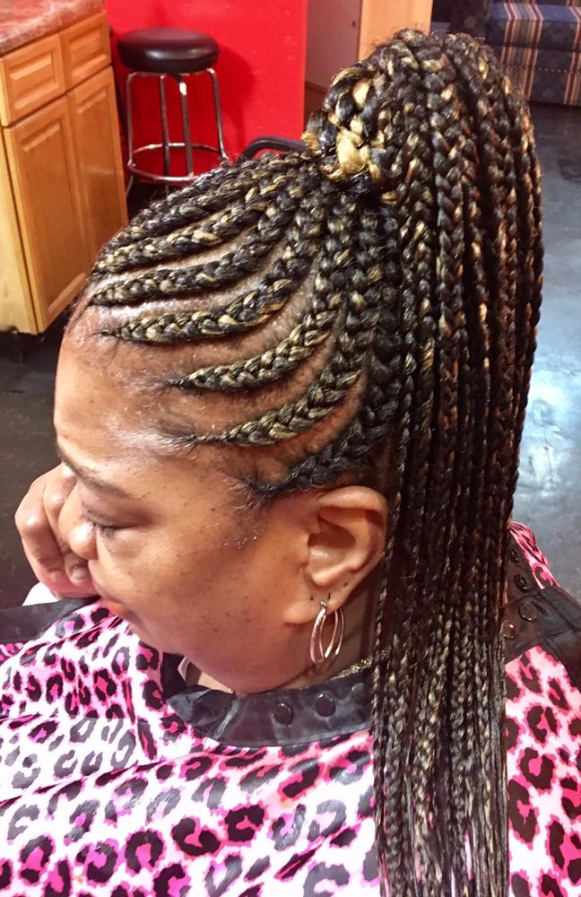 Hawa Hair Braiding 49 Photos Hair Salons 139 E Crogan St