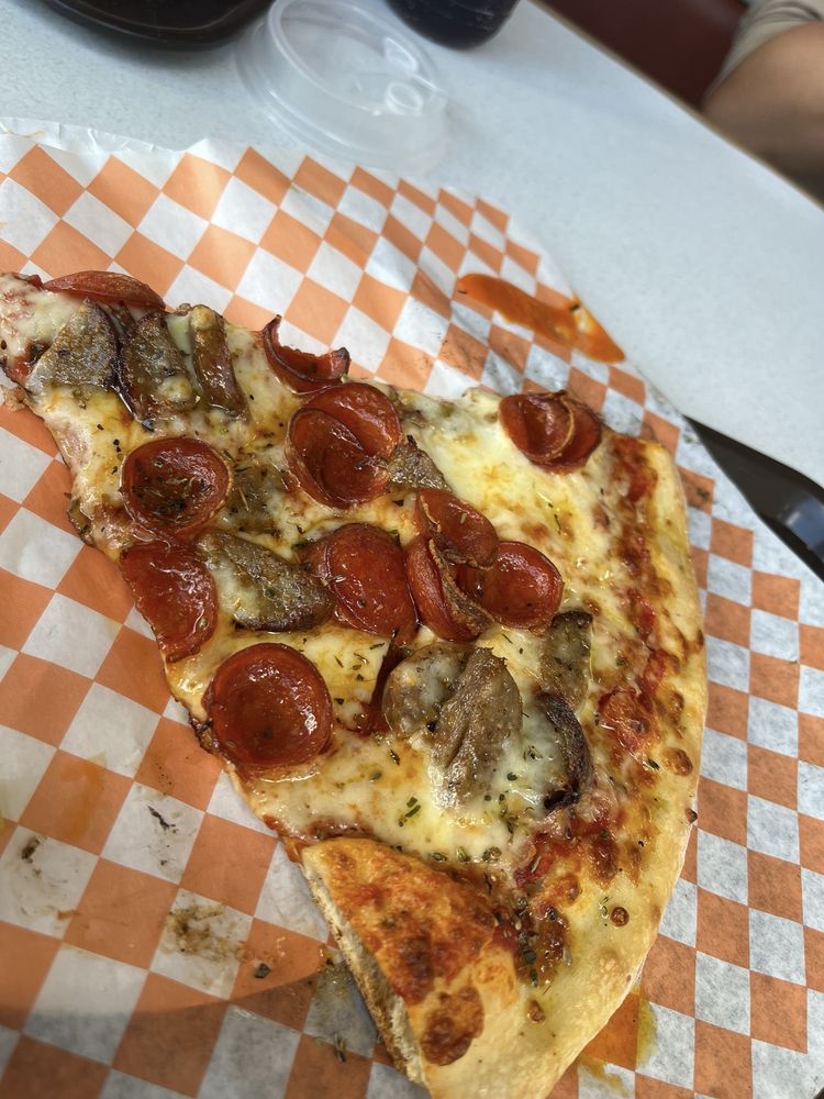 Upper Crust Pizza