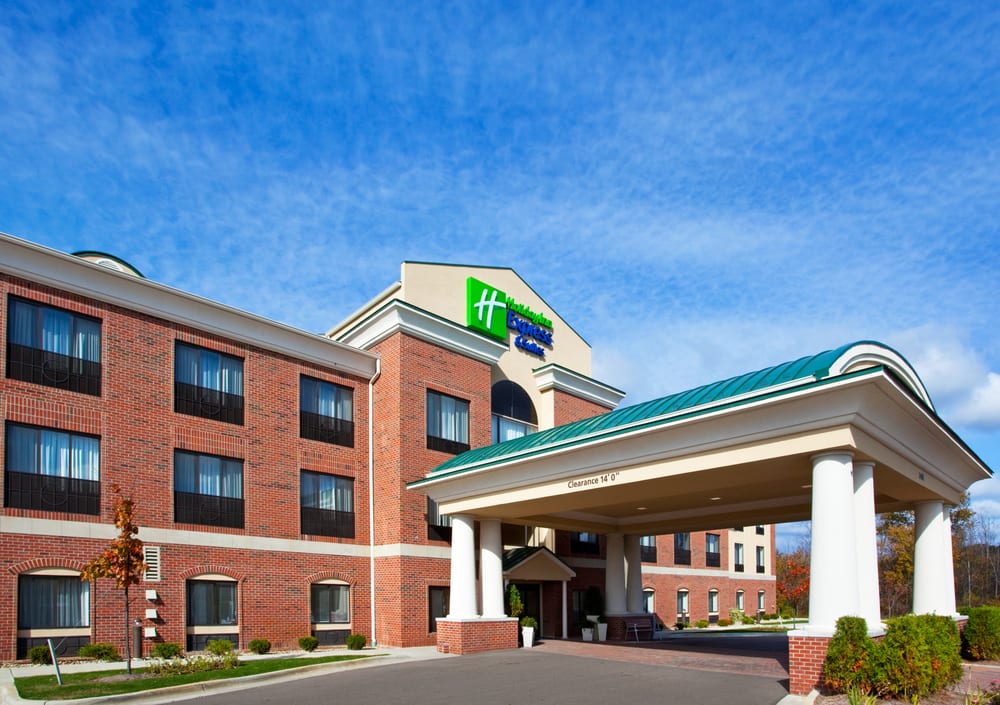 Holiday Inn Express & Suites Grand Blanc 41 Photos & 15 Reviews