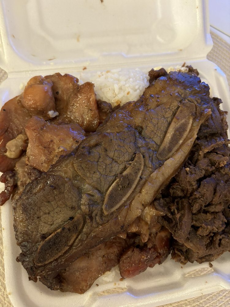 Aloha 21 Hawaiian BBQ