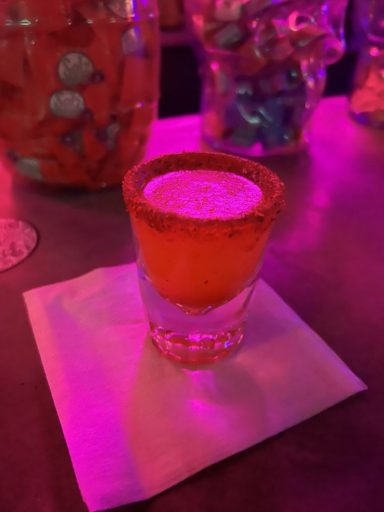 santo remedio cantina