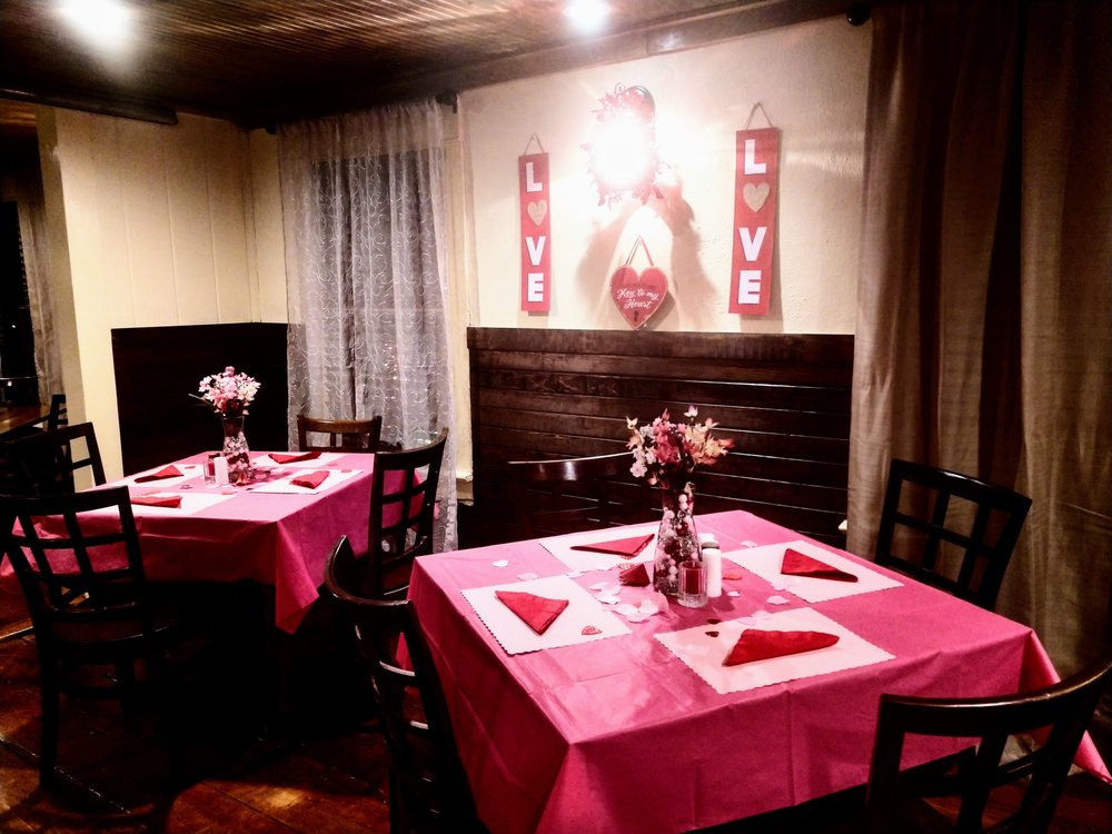 Michael's Pub and Patio