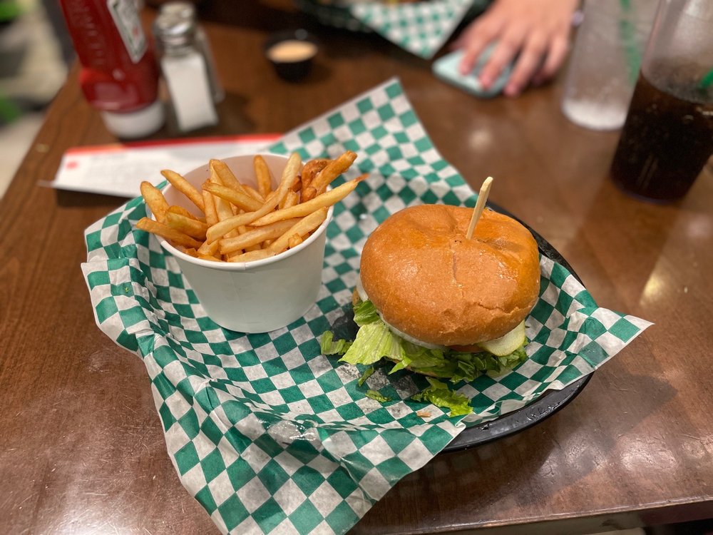 Wahlburgers