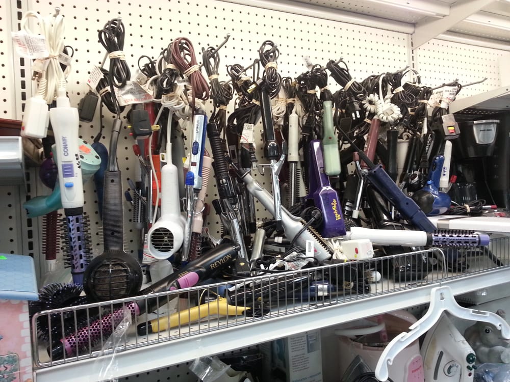 Goodwill 10 Photos & 11 Reviews Thrift Stores 1643 Hilltop Dr
