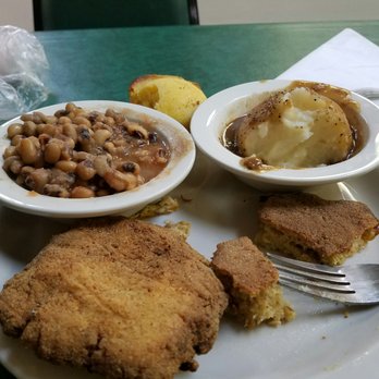 Four Way Restaurant 87 Photos 96 Reviews Southern 998 Four Way Restaurant 87 Photos 96 Reviews Southern 998 Mississippi Blvd Southside Memphis Tn Phone Number Yelp