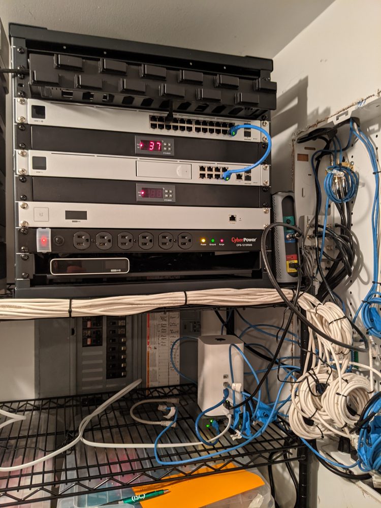 Geek Serv