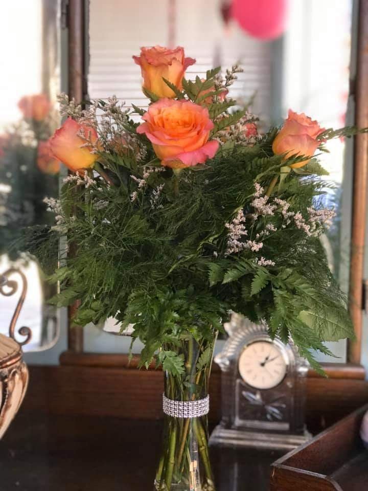 Gladewater Flowers and More