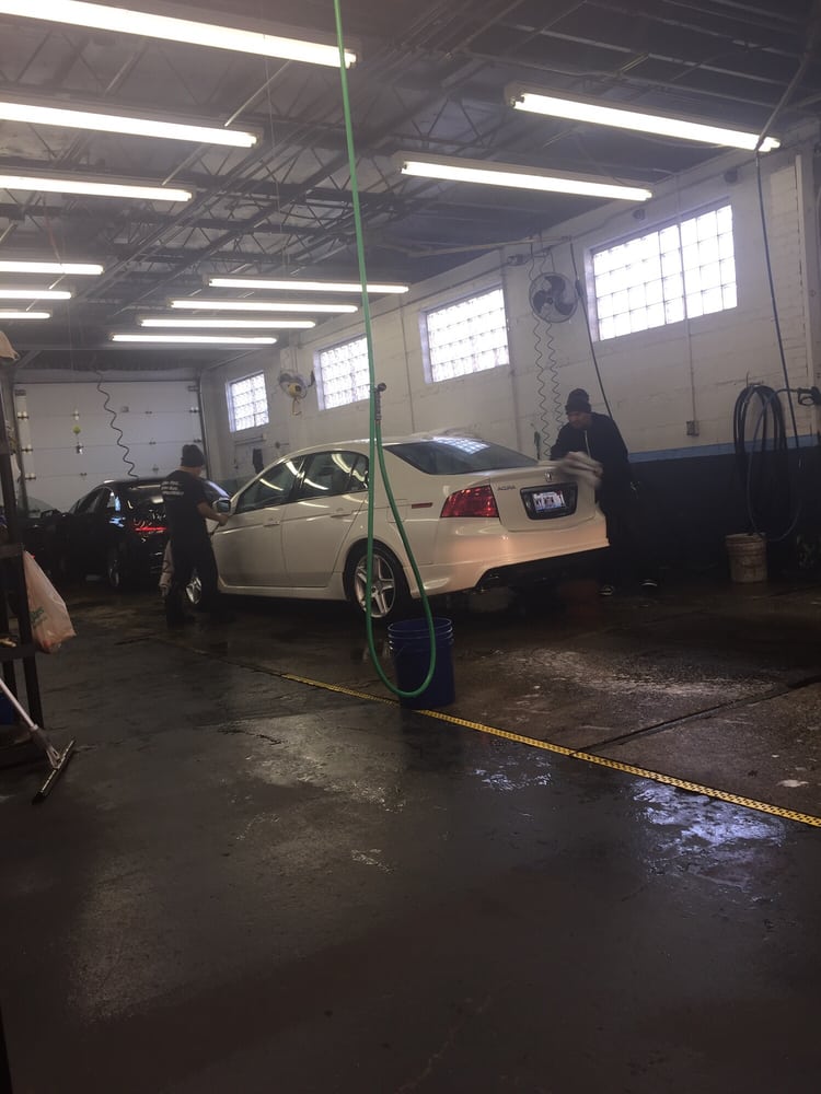 Forest Glen Hand Car Wash 18 Photos & 33 Reviews Car Wash 5322 N