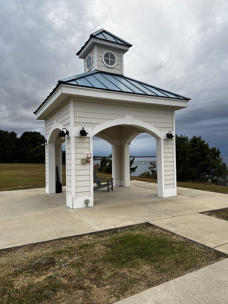 Waterside At the Point