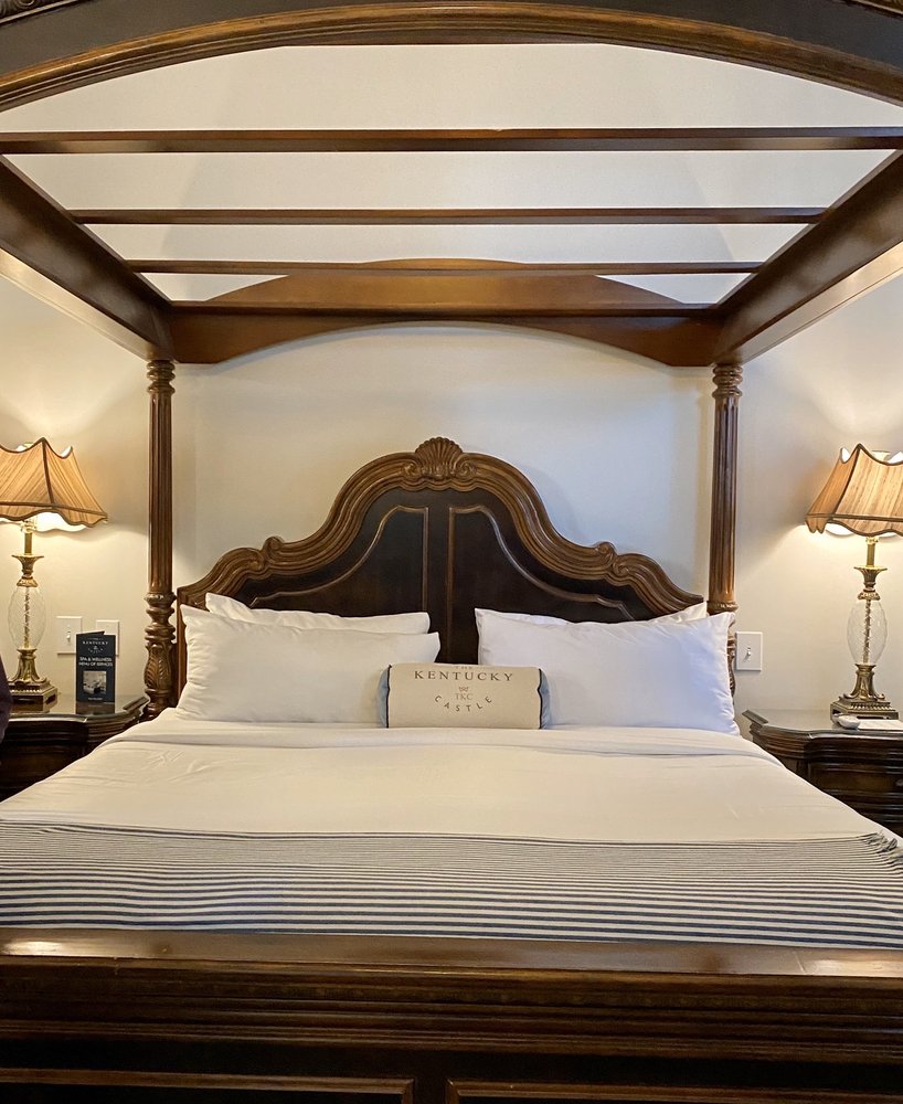 🥞 Clubs For Couples Lexington, KY