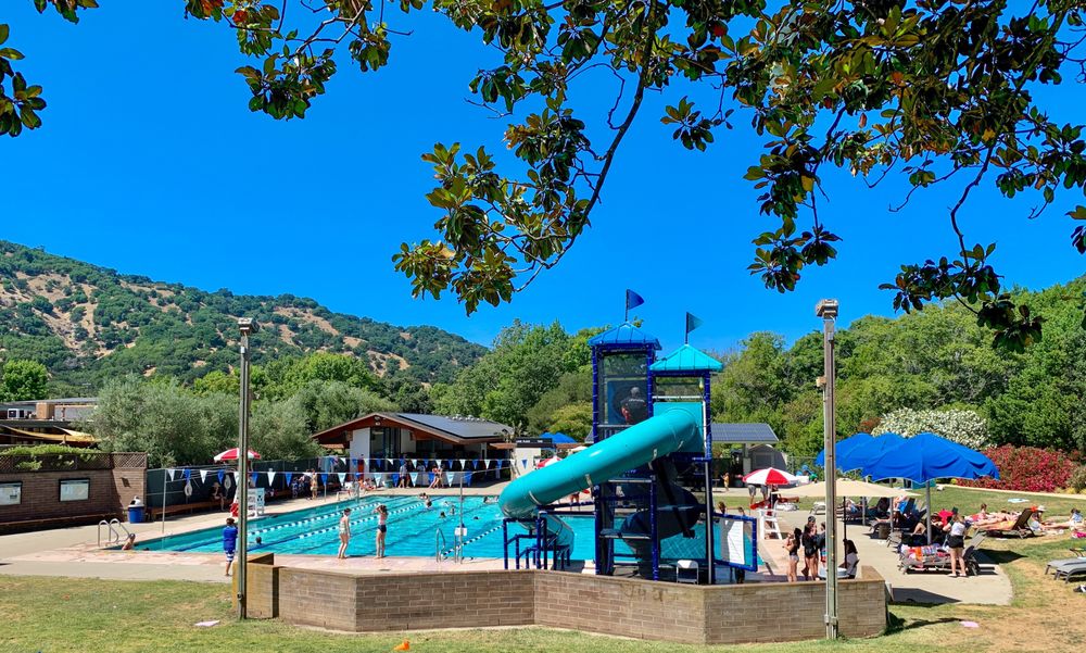 Marinwood Pool