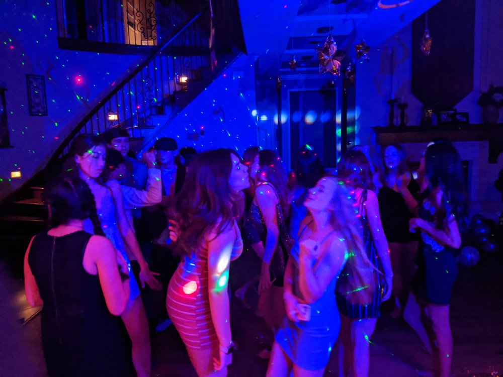 Sacramento DJ Service