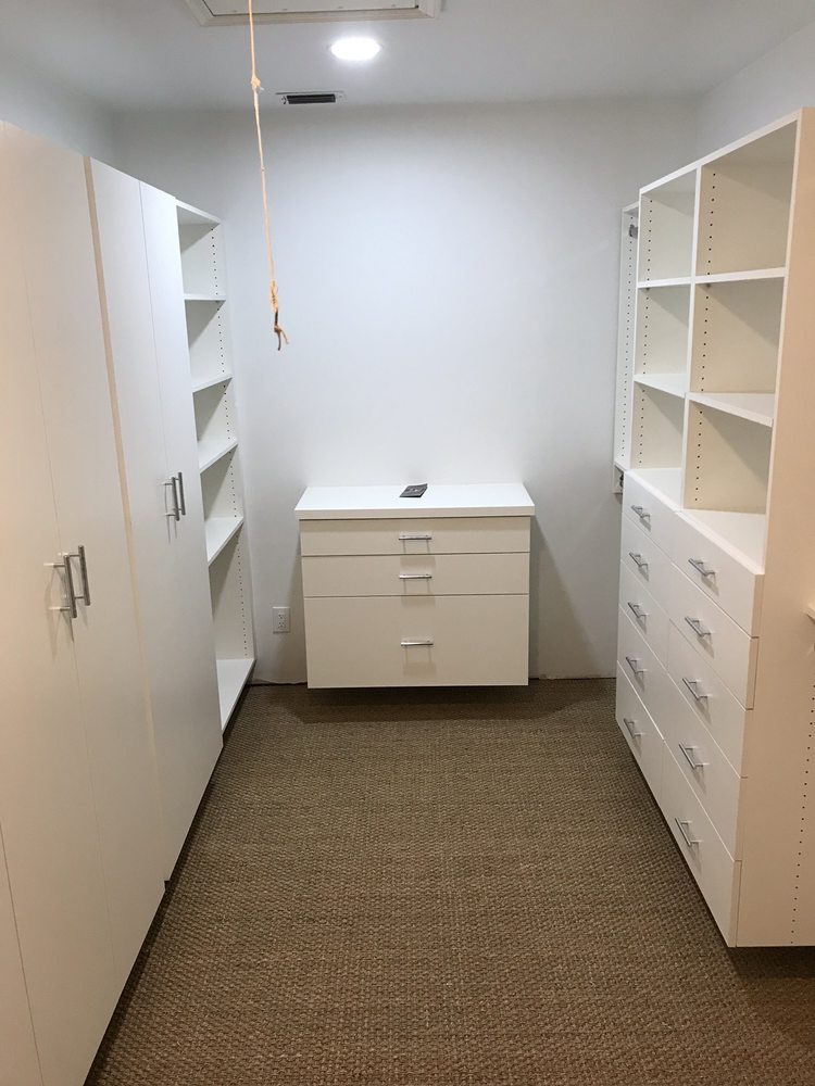 image of business A Closet Enterprise