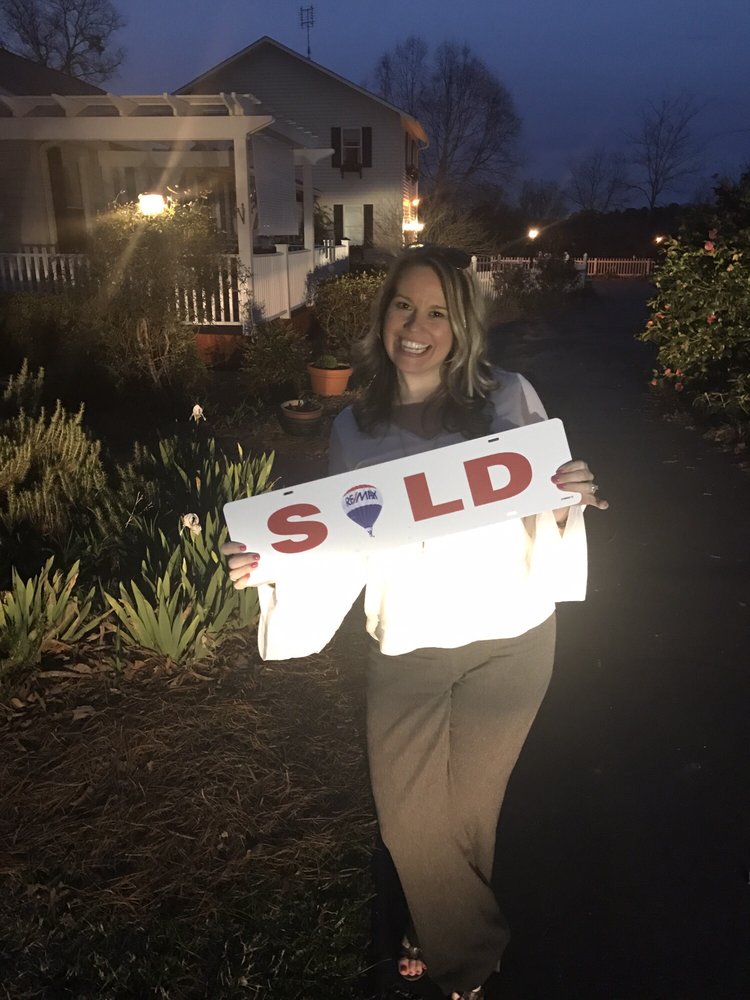 Crystal Franklin-Copas - RE/MAX Real Estate Service