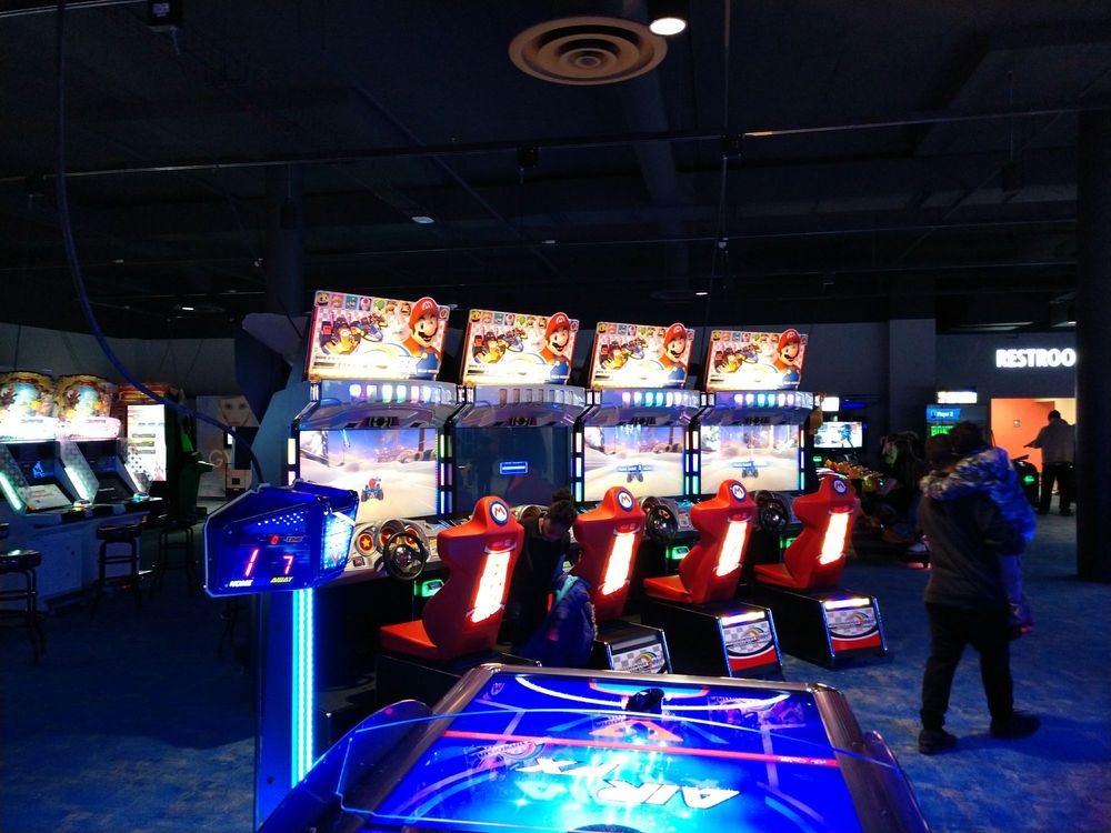 Round 1 Bowling and Amusement 19 Photos Arcades 2200 W War