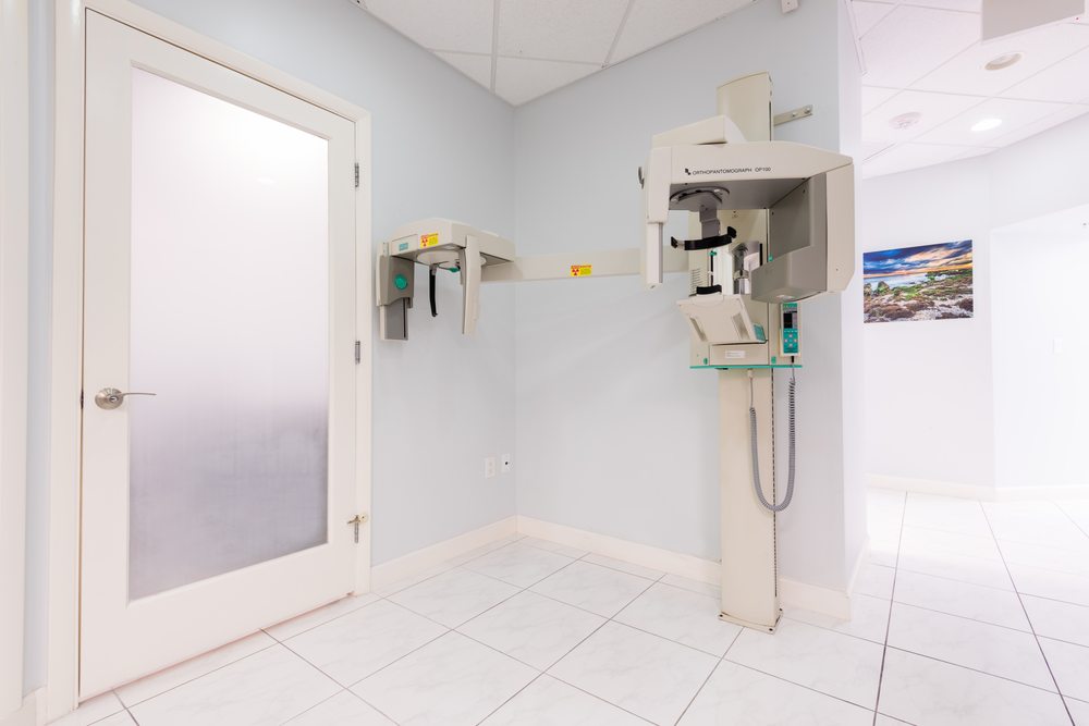 image of business D & R Dentistry