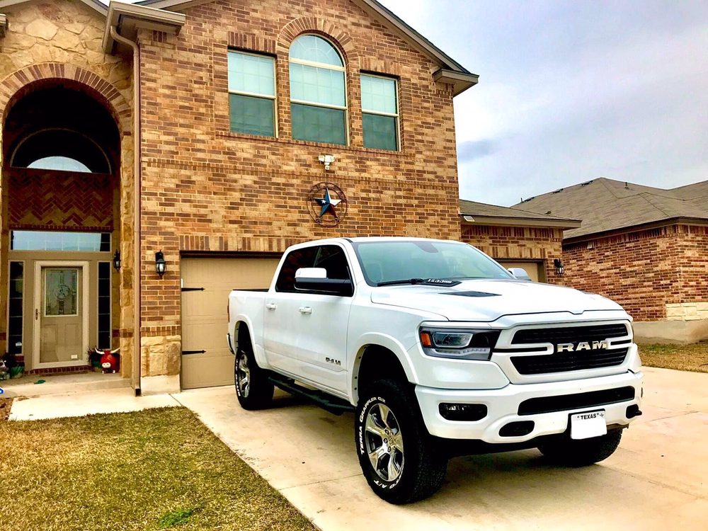 Bulldog Auto Detailing - Ceramic Coating
