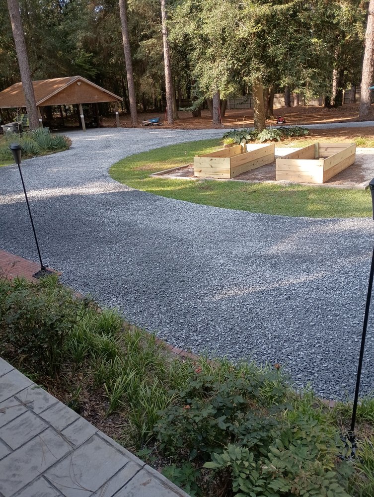 Brooks Hauling Grading & Landscaping