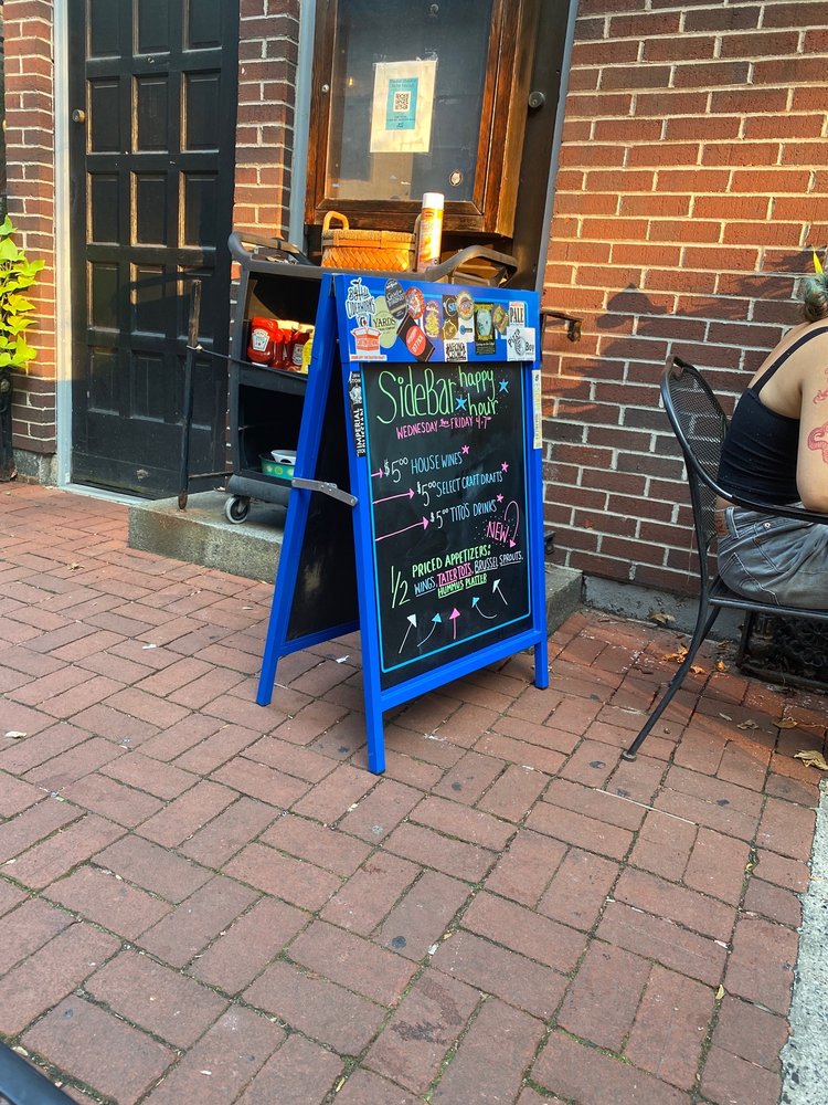Side Bar and Restaurant