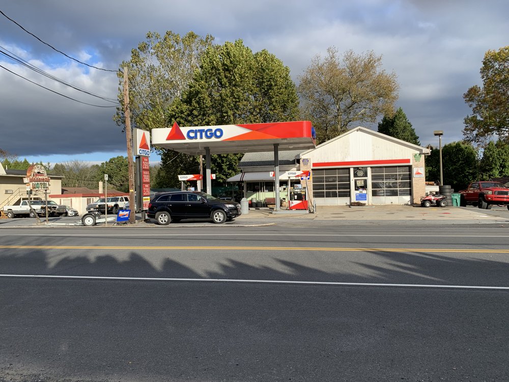 Keller's Service Station