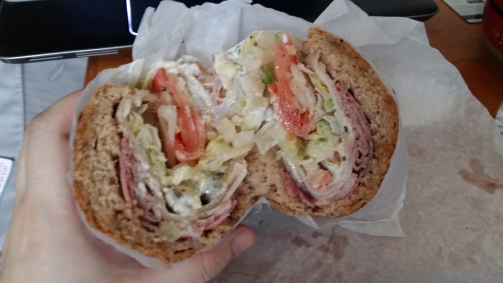 Potbelly Sandwich Shop 22 Reviews Sandwiches 3201 Saint Paul St