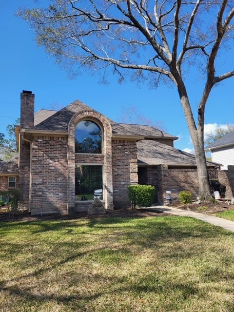 image of business Tejas Roofing and Contracting