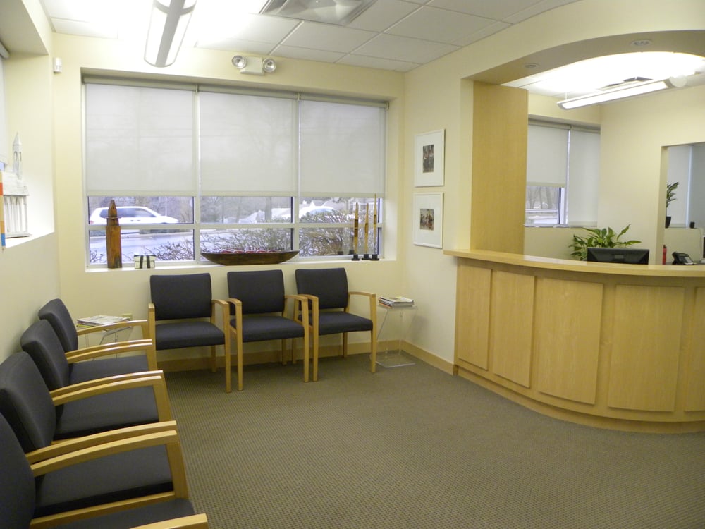 image of business Warden Stephanie, DDS