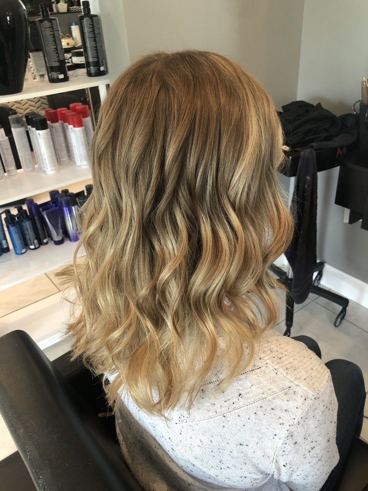 Bella Donnas Hair Studio