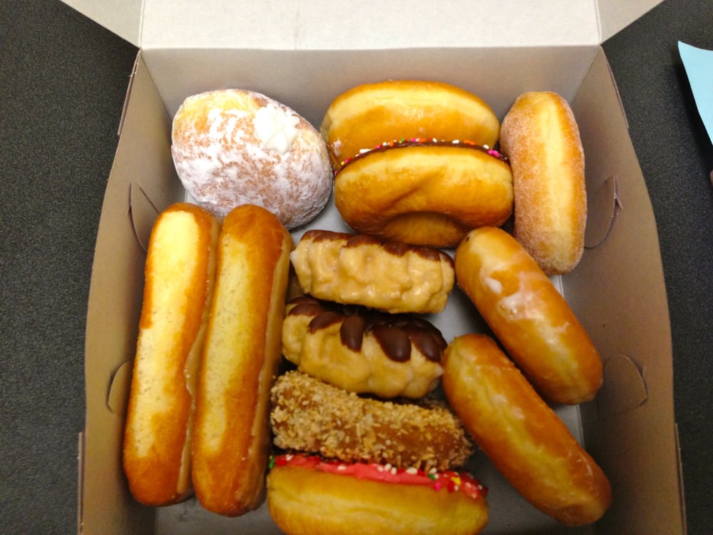 Midway Donut Shop 17 Photos & 62 Reviews Donuts 23100 Pacific Hwy