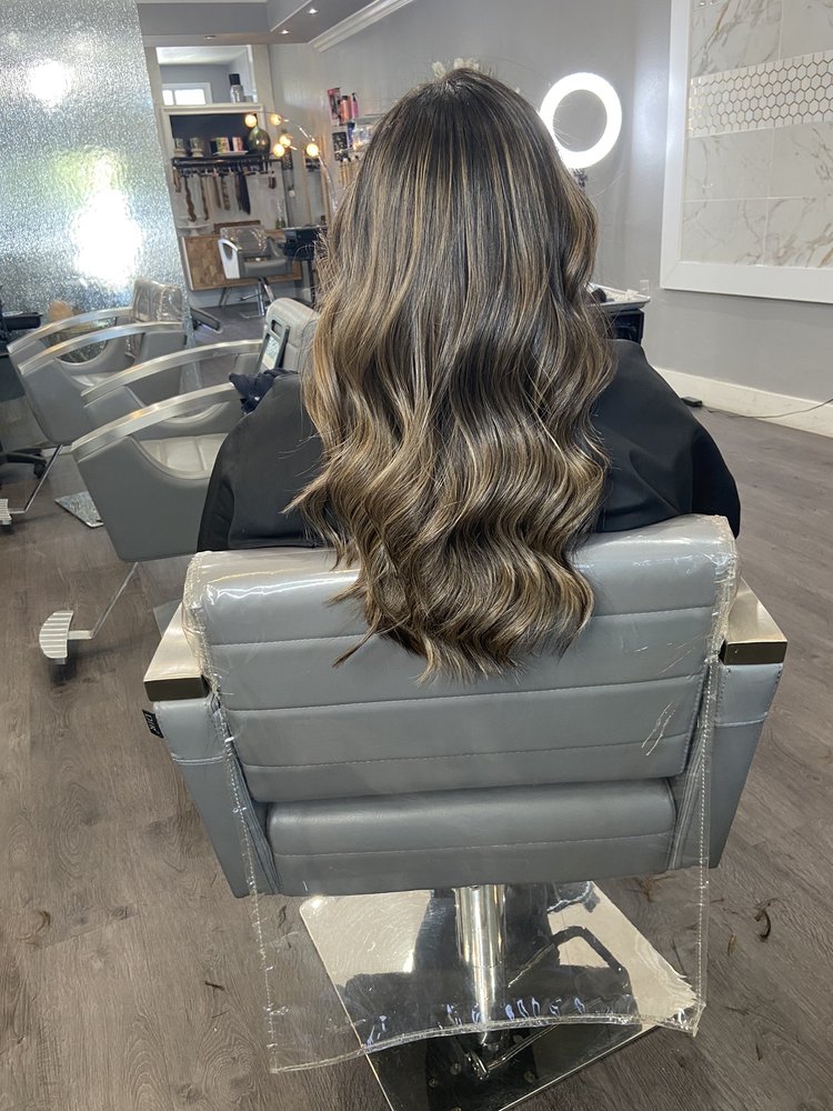 Jc Lu Salon