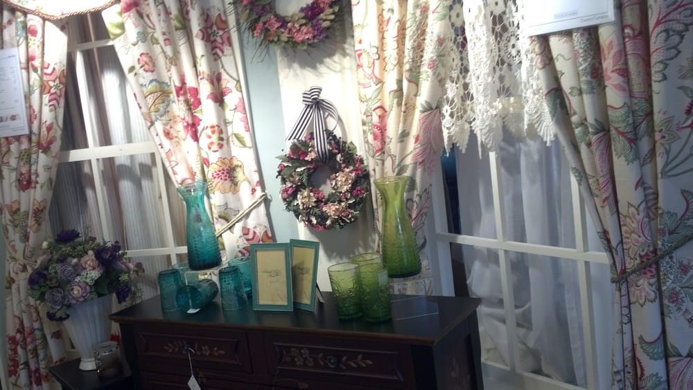 Country Curtains Closed Home Decor 32 W Main St Avon Ct Yelp