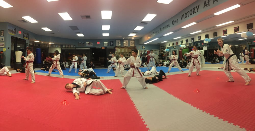 Victory Martial Arts 29 Photos Martial Arts 6902 Warner Ave