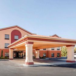 Comfort Suites 21 Photos 11 Reviews Hotels 1918 West Hwy 192 Photo Of Comfort Suites London Ky United States